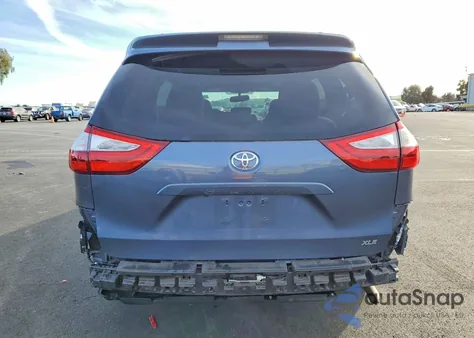 2016 Toyota Sienna Xle из США, поврежденный, VIN 5TDYK3DC4GS748440
